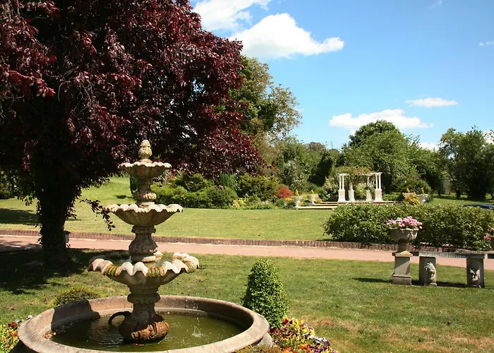 Voco Letchworth Hall By Ihg